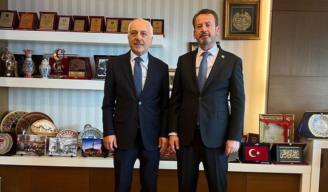 Zeki Gül’den Kenan Yaşar’a Dost Ziyareti