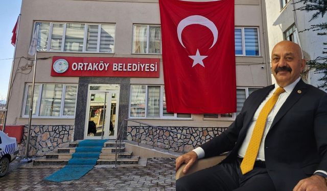 Hain Saldırıya Başkan İsbir, Belediye’yi Bayrakla Donatarak Cevap Verdi