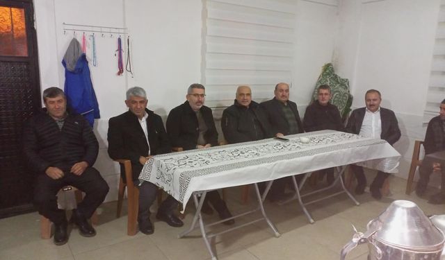 Başkan Çizikci Avhatyaka Köyü’nde Partililerle Birlikte Sorunları Dinledi