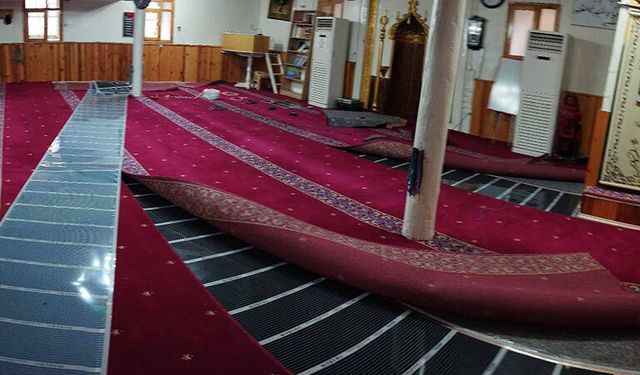 Köy Camii’ne Modern Isıtma Sistemi