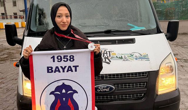 Demir Bilekli Medine, Türkiye Finallerinde