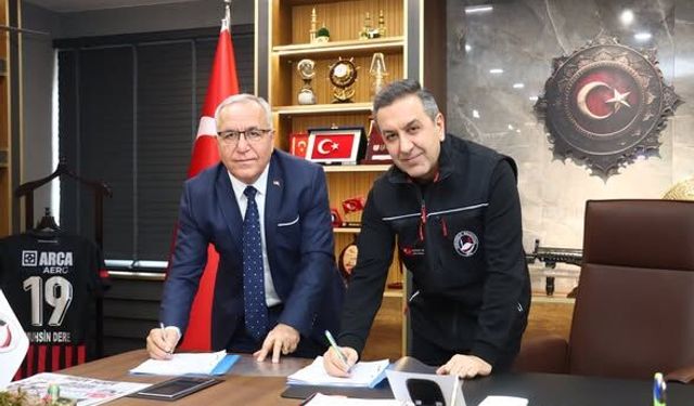 Başkan Dere, Toplu İş Sözleşmesine İmza Attı