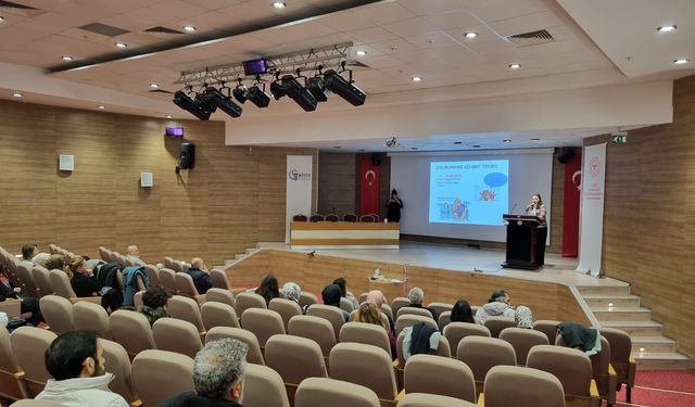 Tip 1 Diyabet Hastası Öğrencilere Acil Durumlarda Nasıl Müdahale Edileceği Anlatıldı