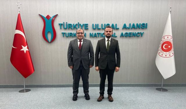 Başkan Ünlü, Gençlerin AB Destekli Proje Fırsatlarından Yararlanmasını İstedi