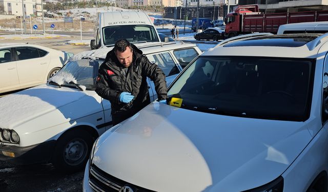 Çorum'da Avukata Ait Cipin Camına Yorgun Mermi İsabet Etti