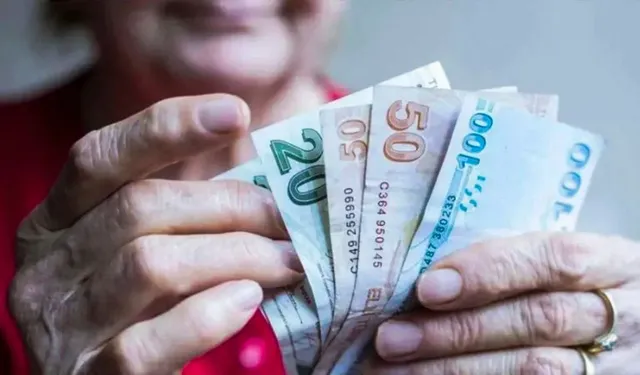 Emekliye Çifte Destek! Maaşlar Artıyor, Vatandaşlık Geliri Geliyor