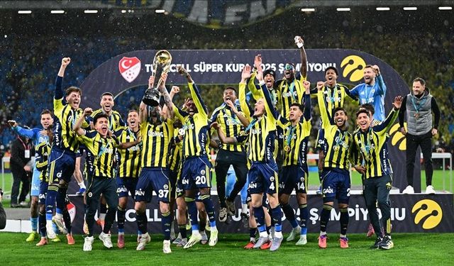 Fenerbahçe 12 Yıl Sonra Süper Kupanın Sahibi