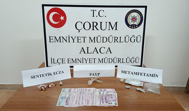 Şüpheli Araçlardan Uyuşturucu Çıktı: 4 Gözaltı