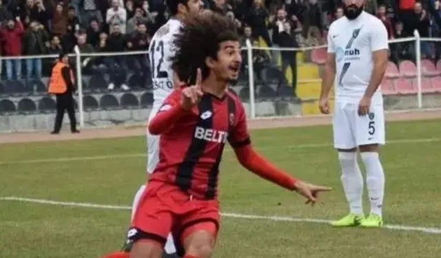 Bir Zamanlar Gol Kralıydı Şimdi Amatör Lige İmza Attı