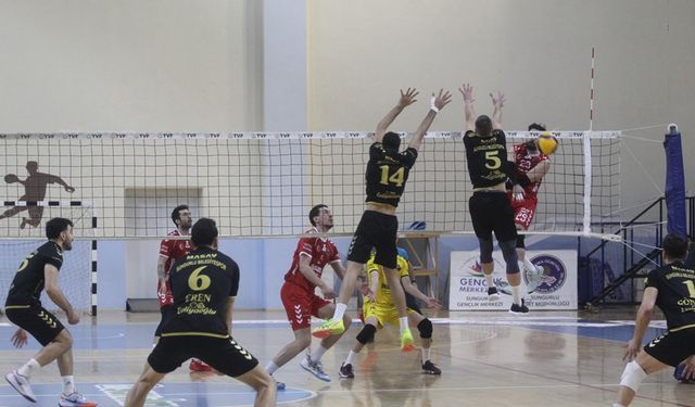 Sungurlu’nun Efelerine Rakip Dayanmıyor!