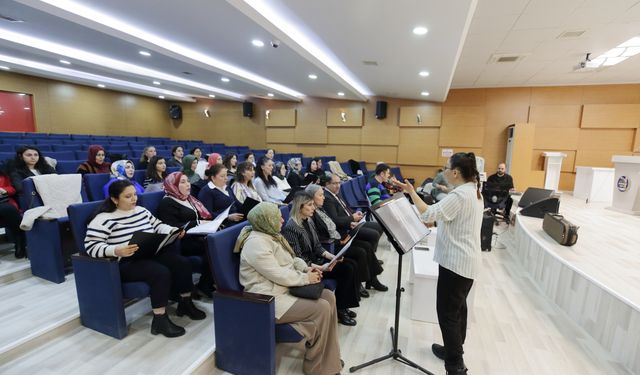“Gönülden Ezgiler Korosu” İlk Konseri İçin Gün Sayıyor