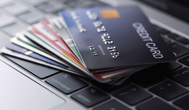 Kredi Kartına Takla Attıranlar Şimdi Yandı!