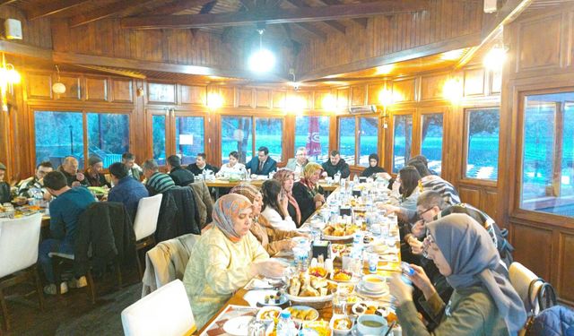 Oğuzlar’da Özel Ve Güzel İnsanlarla İftar