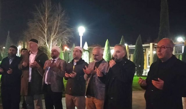 Şevval Ayı Umrecileri Dualarla Uğurlandı