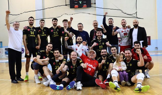 Sungurlu Belediyespor Efeler Ligi İçin Finalde: Tek Maç Kaldı