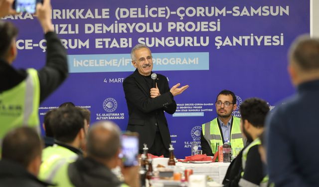Bakan Uraloğlu’ndan Özgür Özel’e Hızlı Tren Yanıtı: “Biz Treni Zaten Yola Çıkardık!”