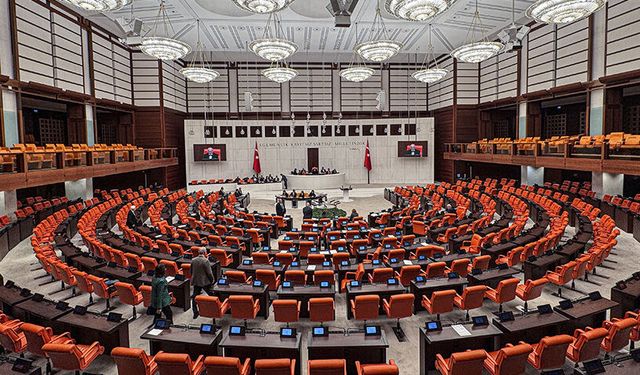 Tüm Siyasetçilerin Malvarlıklarının Araştırılmasına İlişkin Önerge AK Parti Ve MHP Oylarıyla Reddedildi