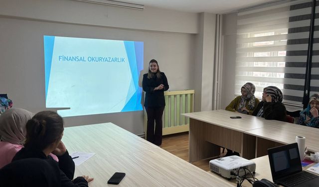 Ailelere Kredi Kartı ve Borç Yönetimi Tüyoları