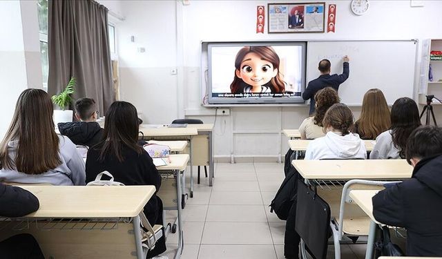 Okullarda İlk Ders "Finansal Okuryazarlık" Oldu