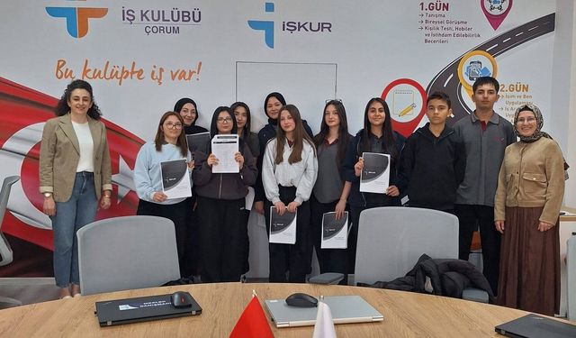 İŞKUR’dan Gençlere Kariyer Desteği! Lise Öğrencileri Meslek Testinden Geçti