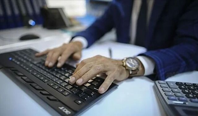 Memurlara Müjde! Yönetmelik Değişti Yeni Haklar Geldi