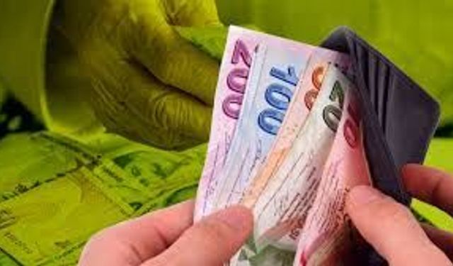 Emeklilerin Bayram İkramiyesi Belli Oldu