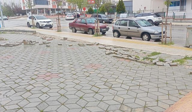 Apartman Sakinleri İsyan Etti! Çalışma Bitti, Tehlike Başladı
