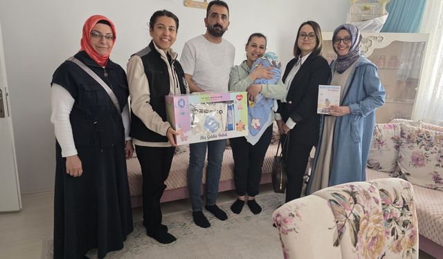 Çorum’da “Bebek Dostu Şehir” Projesiyle Anne ve Bebeklere Evde Destek