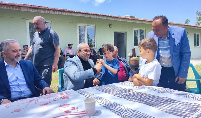 Cemil Çağlar Ömerbey Köyü’nde Yağmur Duasına Katıldı!