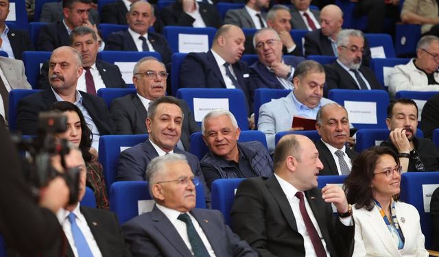 Sungurlu’nun Gururu! Muhsin Dere Tarihi Kentler Birliği Yönetiminde