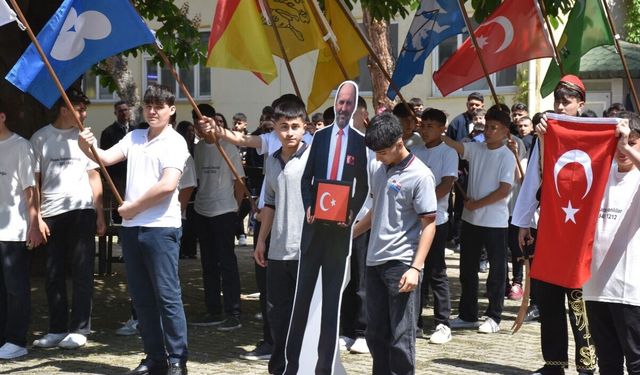 İskilip Gençliği Nihat Hocayı Unutmadı