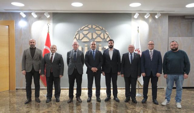 Türk Ocağı’ndan Rektör Öztürk’e Nezaket Ziyareti