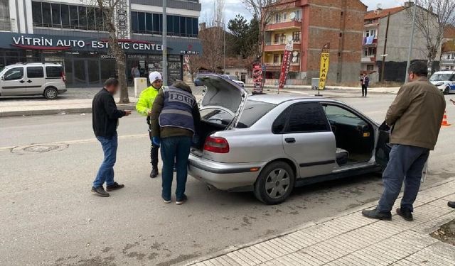 Çorum’da Bir Haftada 15 Aranan Şahıs Yakalandı, 2 Kayıp Kişi Bulundu