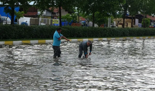 Meteoroloji’den Çorum’a Sarı Kodlu Uyarı! Kuvvetli Sağanak ve Gök Gürültüsü Geliyor