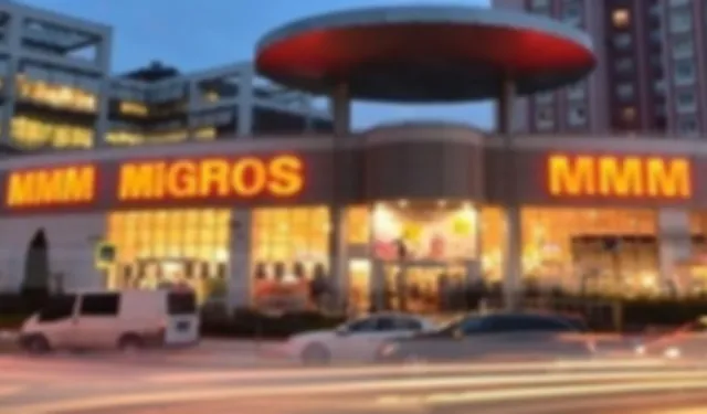 Dev Market Zinciri Resmen Satıldı