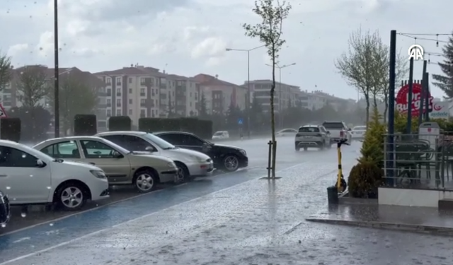 Çorum’da Sağanak ve Dolu Hayatı Olumsuz Etkiledi!