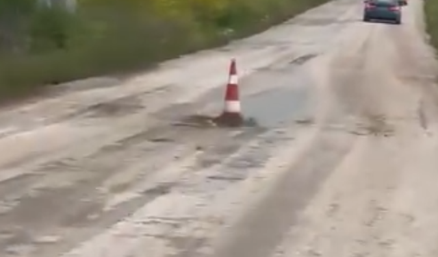 Ortada Duba Var Yandan Geç! Hizmetler Sadece Toplantı Salonunda Mı Kalıyor?