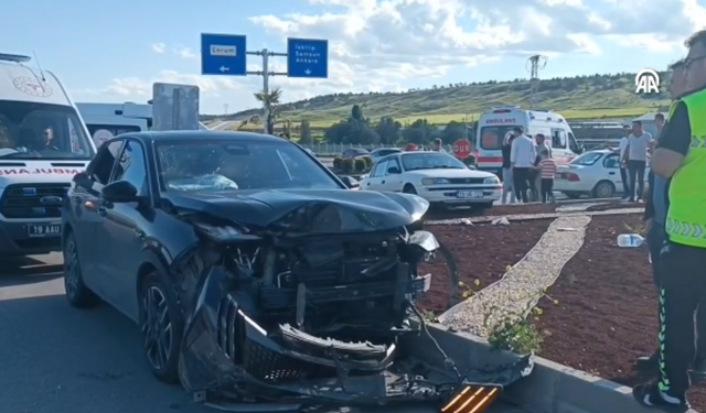 Yine O Kavşak, Yine Can Pazarı: 4 Yaralı