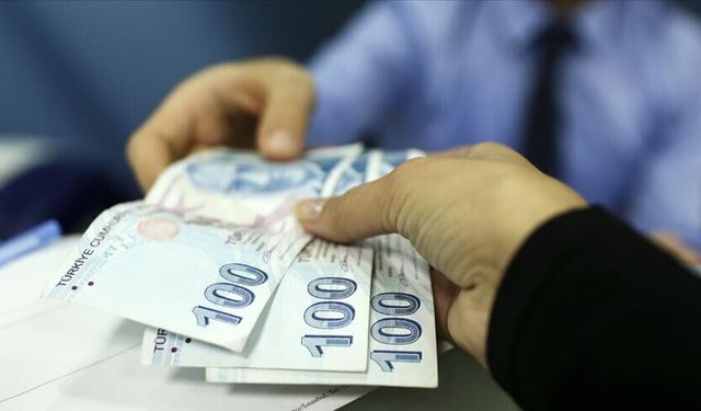 Kamuda Ek Ödemenin İlk Yarısı Yapılacak