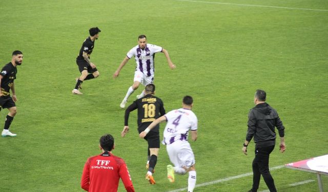 Arca Çorum FK Yarı Finalde