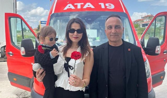 Dinçer Solmaz, Köylerde Anneler Gününü Kutladı