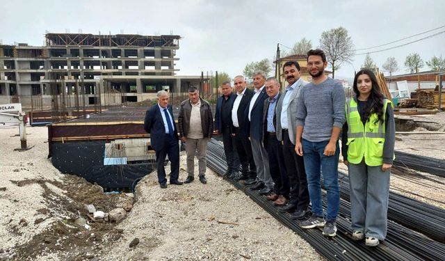 Motosikletçiler Plazası Yükseliyor İnşaat Süreci Hızla Devam Ediyor!