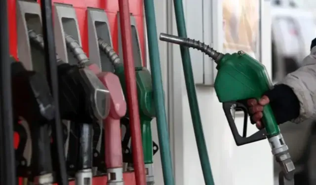Sürücüler Dikkat! Akaryakıt Fiyatları Gece Yarısı Değişti