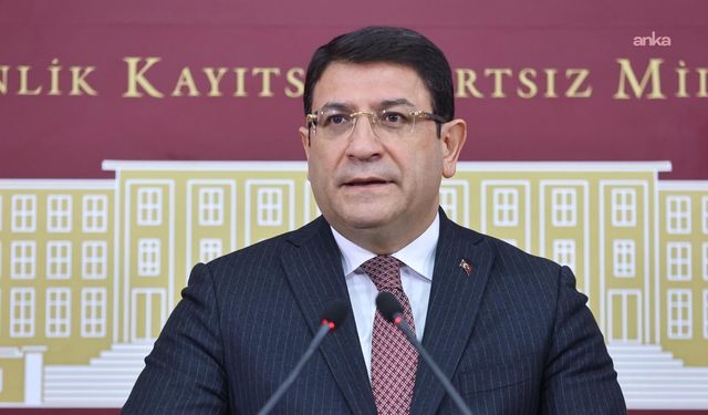 İdris Şahin’den Şimşek’e Gübre Tepkisi: “Çiftçi Alamıyor Ki”