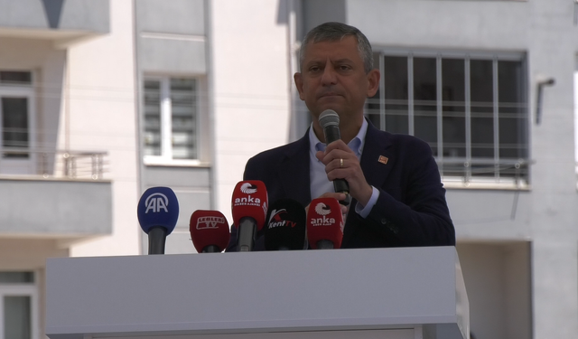Özgür Özel “Gerekirse Bu Başı Vereceğim, Ama Onlara Baş Eğmeyeceğim”