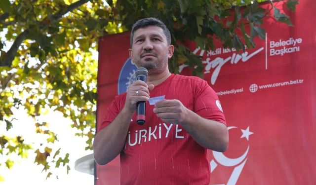 Sevilen Müdür Veda Etti