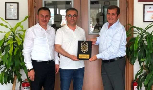 Başkan Öztürk'ten Çorum Ticaret Borsası'na Veda Ziyareti