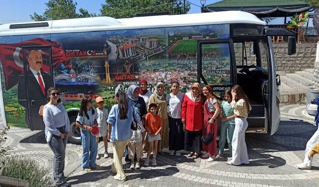 Karahacipli Kadınlar Çekerek’i Gezdi
