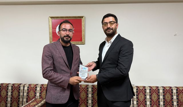 Çorum Kent Konseyi Gençlik Meclisinde Bayrak Değişimi