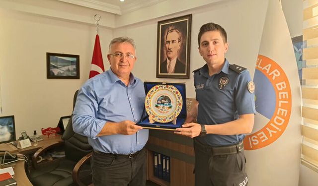 İlçeye Veda Eden Emniyet Amiri Başkan Cebeci’yi Ziyaret Etti